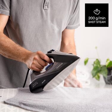 Пароочищувач Geyser Eco 3000, 3000W, 200 г/хв, чорний, з прецизійною насадкою