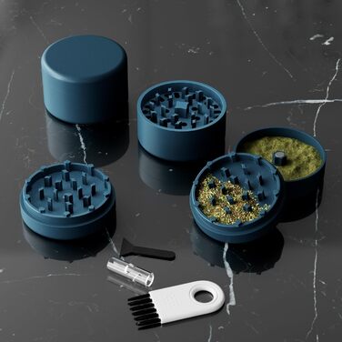 Керамічна трьохчастинна подрібнювач-гріндер для трав Nano покриття, Ø62 мм, з пилкоуловлювачем, пензлем та мундштуком, зелений