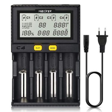 Універсальний зарядний пристрій для акумуляторів 18650 з 4 слотами, LCD-дисплеєм для Li-ion, LiFePO4, Ni-MH, Ni-Cd AA, AAA, C, 18350, 18500, 18700, 20700, 21700, 26650, RCR123