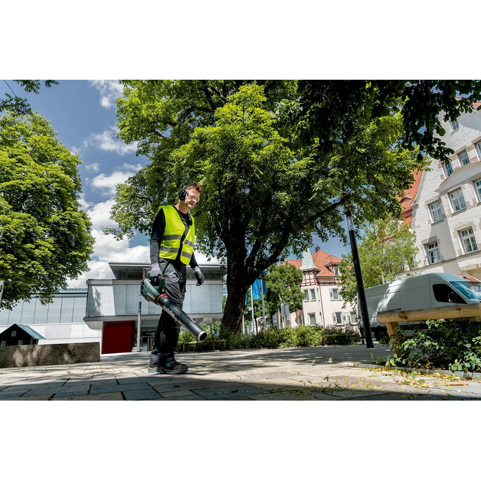 metabo Battery-Powered Leaf Blower LB 18 LTX BL – 601607850 – 18 V – Quiet battery-powered leaf blower with a powerful motor and constant blowing force – Without battery and charger