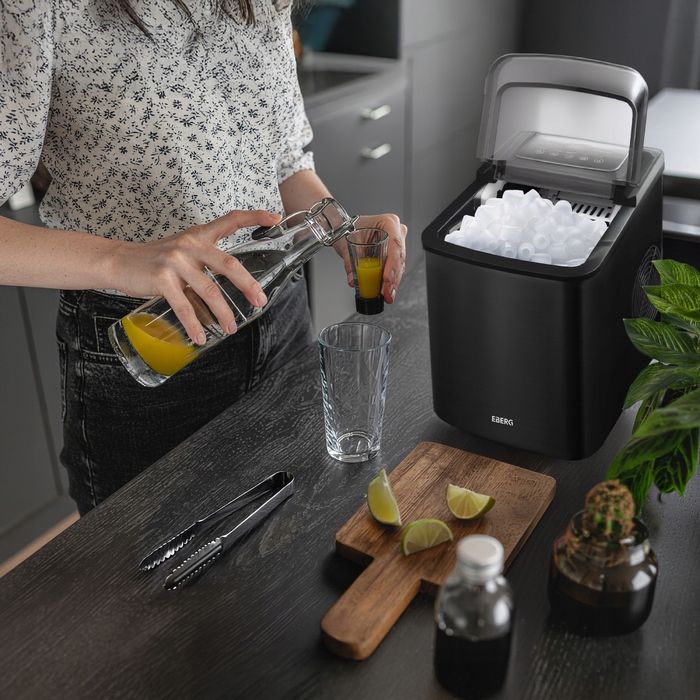 Льодогенератор EBERG чорний, швидкий та ефективний, 160 Вт, 12 кг