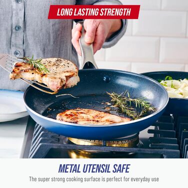Blue Diamond сковорода з керамічним антипригарним покриттям Diamantstruktur, 26 см, для яєць, без PFAS, для всіх плит (включно з індукцією), миюча в посудомийній машині, для духовки, блакитна