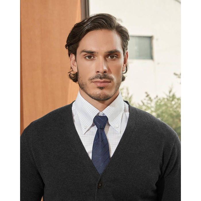 Чоловічий кардиган Kallspin з 100% бавовни, V-подібний виріз, довгі рукави, на ґудзиках та з кишенями, темно-синій, розмір M