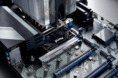 SSD Kingston Fury Renegade G5 PCIe 5.0 NVMe M.2 2280 2TB - SFYR2S/2T0