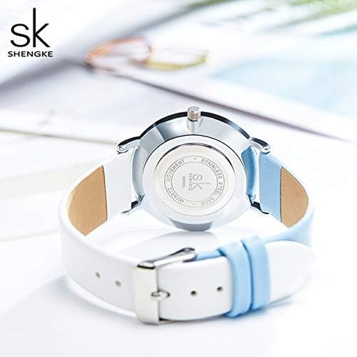 Жіночий наручний годинник SHENGKE K0095 зі шкіряним ремінцем, синій з білим