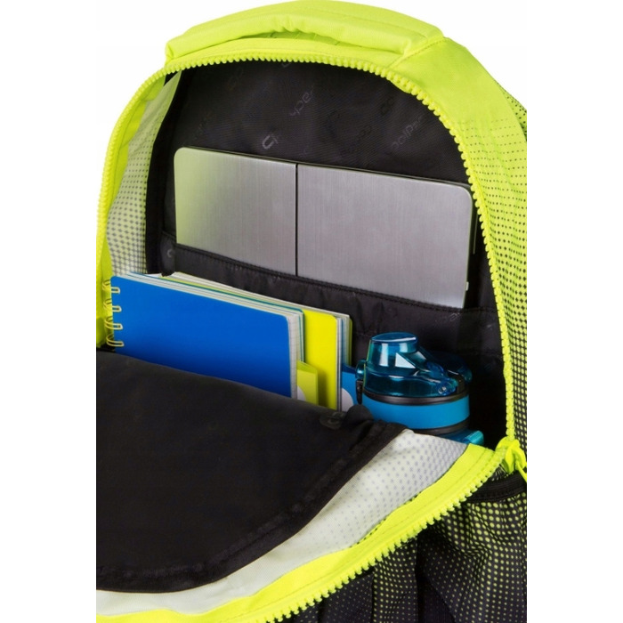 Багатовідсінковий шкільний рюкзак CoolPack, чорний з жовтими та золотистими елементами, 23 л