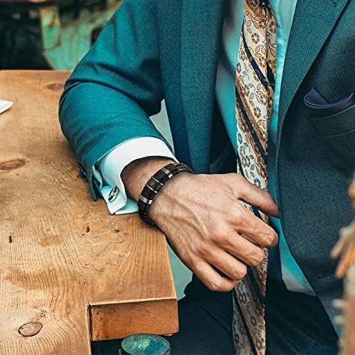 Чоловічий браслет UNIQAL з натуральної шкіри та нержавіючої сталі 'Premium Style' | Чорний колір, 23 см | Безкоштовна коробочка