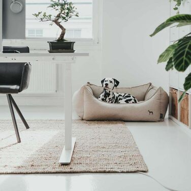 Софа для собак HUNTER Livingston, ліжко для собак, тканина, класичний дизайн, бежевий колір, розмір S, 60 x 43 x 16 см