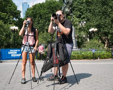 Штатив Manfrotto Element Traveller Carbon Kit блакитного кольору, 164 см, алюмінієвий, одноногий