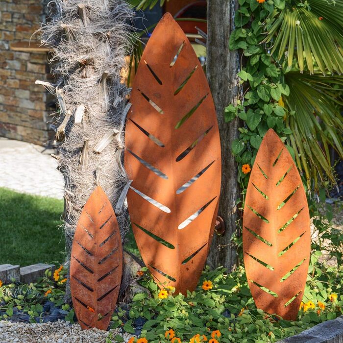 UNUS Garden Stakes Palm Leaf, Set of 3, Garden Decoration with Rust-Look, Decoration Leaf made of Weatherproof Stainless Steel for Garden, Balcony, Terrace or Flower Pot