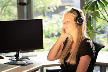 Навушники Bresser Bluetooth Over-Ear з мікрофоном для геймінгу та дзвінків, 3.5 мм, білий (чорний), до 8 годин роботи