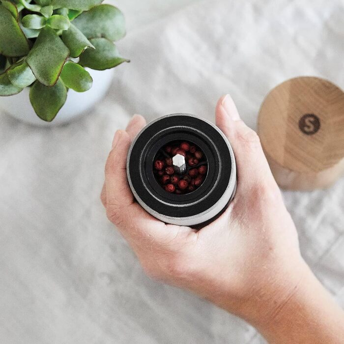 Набір з 2 мельниць для спецій Springlane: сіль та перець, з буку та бетону, регульований механізм, скандинавський дизайн (сірий)