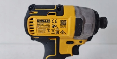 Ударний шурупокрут DeWalt DCF787N 18V 170Nm (без АКБ та ЗУ)