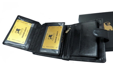 Шкіряний вертикальний гаманець Abiatti чорного кольору з RFID-захистом та 14 відділеннями