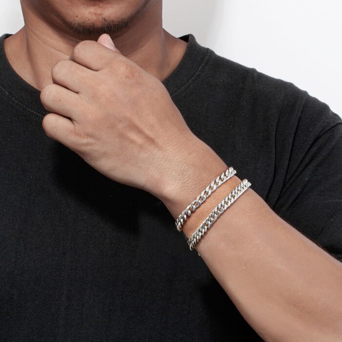 Чоловічі браслети XIANNVXI: набір з двох браслетів з нержавіючої сталі (срібло, золото, чорний). Браслети-панцер для чоловіків, 8 мм, довжина 19/21/23 см. Чудовий подарунок для чоловіків.