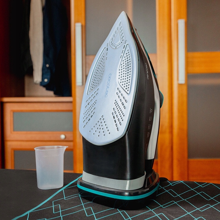 Бездротова парова праска Cecotec IronHero 3100 Cordless, 3100 Вт, чорна