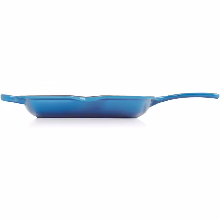 Le Creuset Signature Cast Iron Grill Pan, Square, 26 cm, Suitable for all stovetops including induction, 2.86 kg, 20183260000422 (Azure)