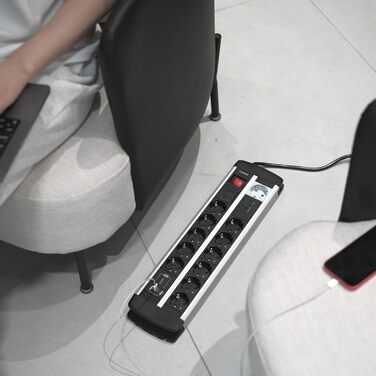 Мережевий фільтр Ucomen 10-фазний з USB та захистом від перенапруги (3680W 16A) для комп'ютерних столів, 10 розеток + 20W USB зарядний пристрій (USB-A та USB-C), кабель 1.5м