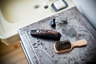 Триммер для бороди Remington MB4046: професійний набір з керамічними лезами (0.4-18 мм), 9 насадок, акумулятор/мережа, LED-індикатор, чорний