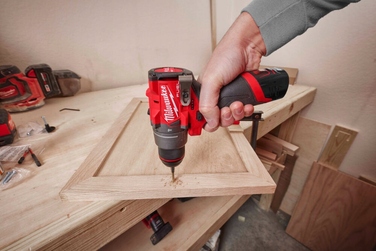 Ударний дриль-викрутка Milwaukee M12 FPD2-0 4933479867