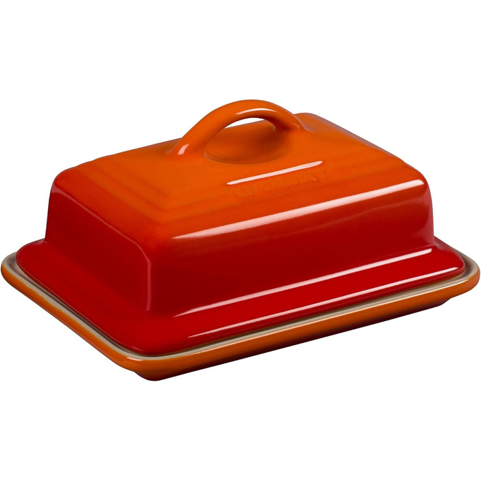 Le Creuset Stoneware Butter Dish, 900 g, 17 x 12.5 x 9 cm, Flame