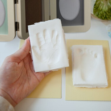 Relaxdays Baby Handprint & Footprint Kit with Frame