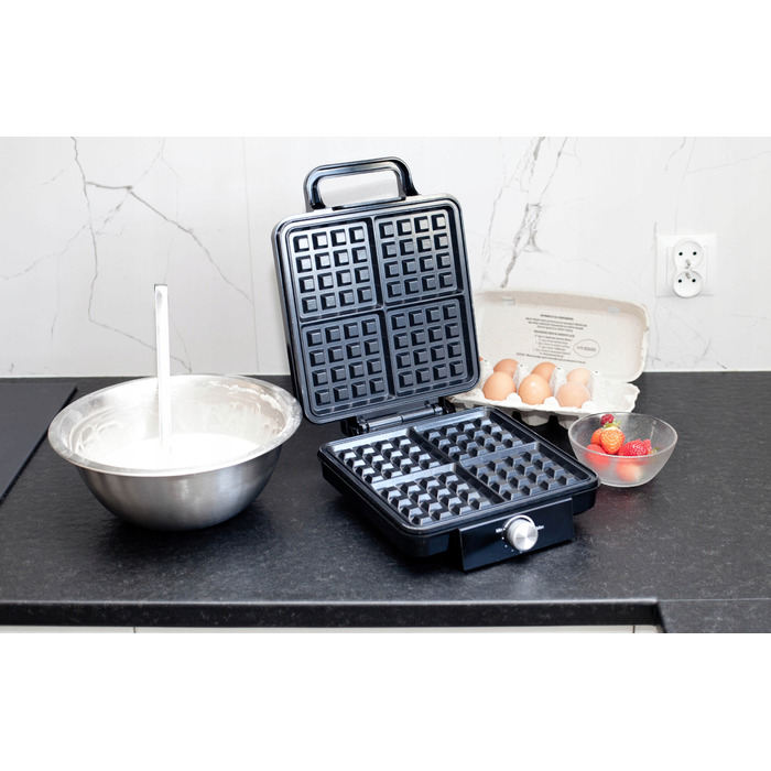 Вафельниця Berlinger 2300 Вт, чорна, з регулюванням температури, на 4 вафлі