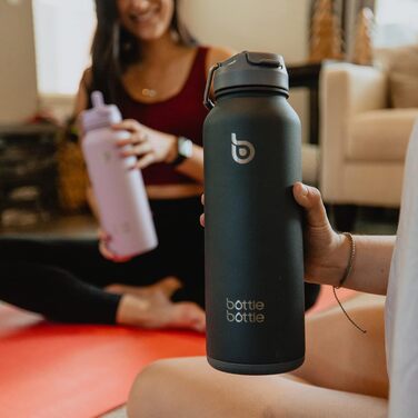 BOTTLE BOTTLE Insulated Water Bottle with Straw, Sport Stainless Steel Water Bottle with Grip Lid, Outdoor Sports Bottle for Pills, 1L (Black)
