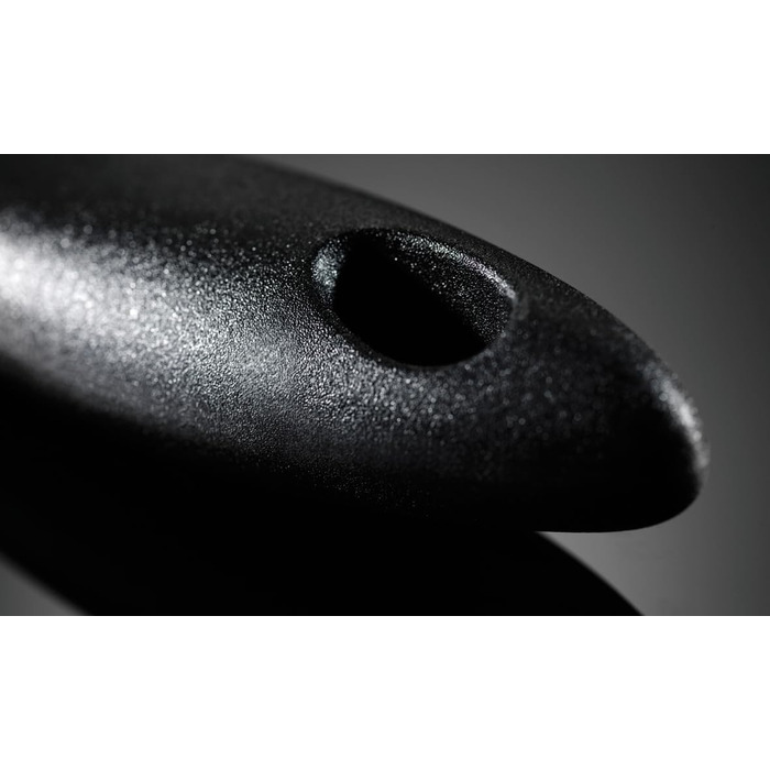 Ніж для хліба Fiskars Essential з хвилястим лезом, 23 см, пластик/нержавіюча сталь, чорний/сріблястий