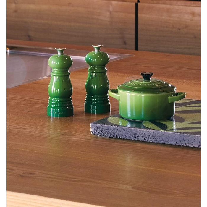 Le Creuset Mini Mill Set, Salt and Pepper Mills, ABS Plastic, Each 5 x 5 x 12.1 cm, Ceramic Grinder, Bamboo, 44900114080000