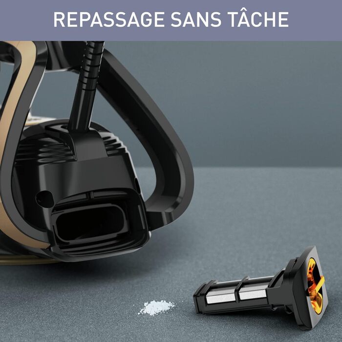 Праска з парою Calor Puregliss FV8064C0, 3000 Вт, 50 г/хв, захист від плям, автоматичне вимкнення, виробництво Франція