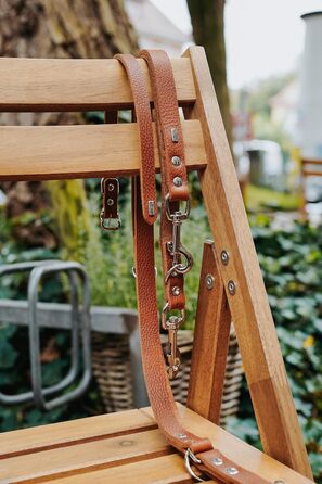 Льорочок для собак HUNTER Grenada з натуральної шкіри, колір Cognac, ручної роботи, Німеччина, для тренувань та повсякденного використання, міцний, комфортний, простий та елегантний дизайн, розмір XS, обхват 24-28 см