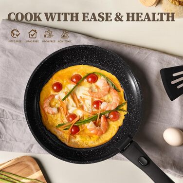 Набір посуду керамічний 23 предмети з антипригарним покриттям та знімними ручками, чорний. Підходить для всіх типів плит, включаючи індукційні. Сковороди 20/26 см, каструля 18 см, сотейник 24 см, жароміцний.