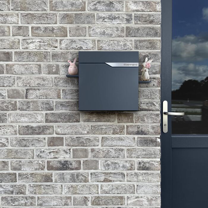 Поштова скринька Metzler Anthrazit з газетницею та іменним шильдиком RAL 7016, вулична, антикорозійна, для настінного монтажу, сучасний дизайн 37x37x10.5 см