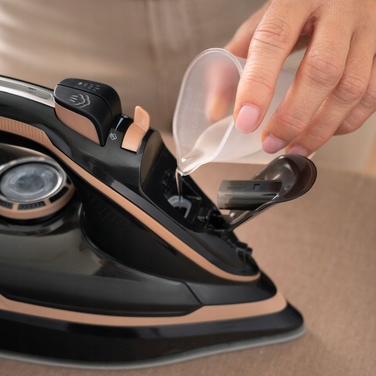 Бездротова праска Lehmann з керамічною підошвою, 3000 Вт, 320 мл