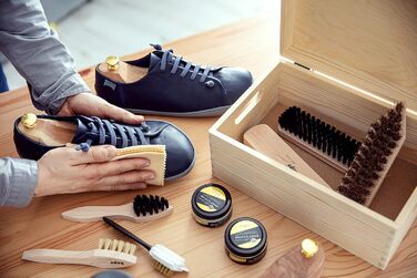 Kaps Complete Shoe Cleaning and Care Set | 9-Piece Shoe Care Set for Leather Boots and Shoes | Shoe Cleaning Kit Packaged in a Wooden Gift Box