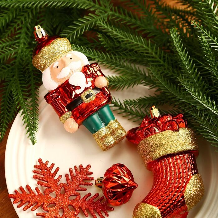 Набір прикрас на ялинку Shareconn 135 шт. - міцні ялинкові кулі з мотузкою, різні розміри та кольори (червоний, зелений, золотий) для декору ялинки в приміщенні та на вулиці