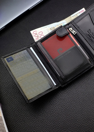 Чоловічий гаманець Pierre Cardin зі шкіри натуральної з RFID захистом, чорний, сертифікат Q1