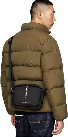 Чоловіча нагрудна сумка Tommy Hilfiger Camera Bag, чорна, універсальний розмір