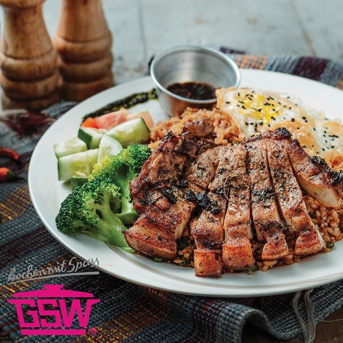 Сковорода Bratpfanne Inoxxa Black 28 см з антипригарним покриттям та стільниковою структурою