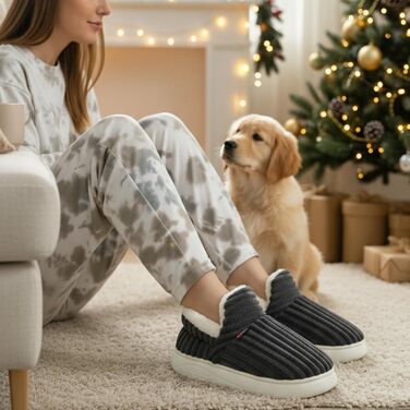 Чоловічі та жіночі тапочки зимові теплі, закриті, з плюшем, м'які, сучасні, зручні, елегантні, з антиковзким покриттям, з піною Memory, 40/41 EU, чорні