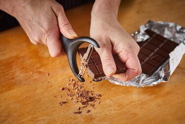 Овочечистка Fiskars Functional Form Y-подібна, 15 см, сталь/пластик, чорна (1016122)