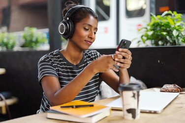Навушники Audio-Technica M50xBT2 Bluetooth чорного кольору
