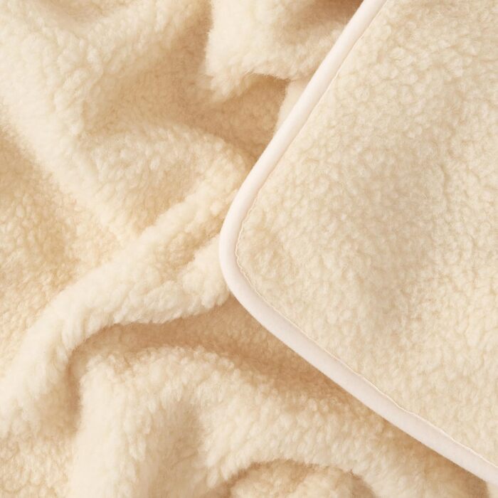 Плед з мериносової вовни, 240x200 см - теплий та м'який плед з 100% мериносової вовни, щільність 500 г/м2, дихаючий матеріал, білий.
