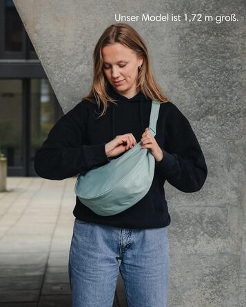 Сумка через плече LARKSON Solveig Medium бежева (Taupe) - Містка напівмісяць, водонепроникна, 6.5 л