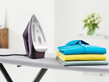 Парова праска Braun EloxalPlus SI 7181 VI, 3100 Вт, фіолетова, 300 мл