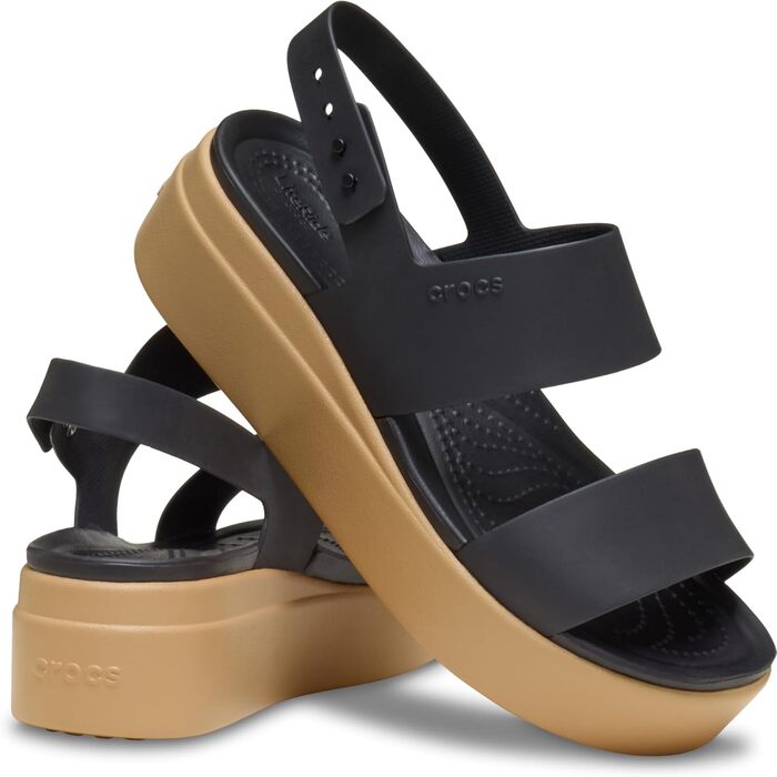 Босоніжки Crocs Brooklyn Low Wedge жіночі, чорні (39 EU)