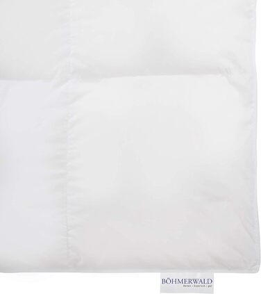 Böhmerwald Comfort Down Duvet, suitable for allergy sufferers, 90 percent down / 10 percent feathers, fill weight: 1,330 gr., warmth class: warm, size: 200x200 cm, OEKO-TEX STANDARD 100 Warmth class warm 200 x 200 cm
