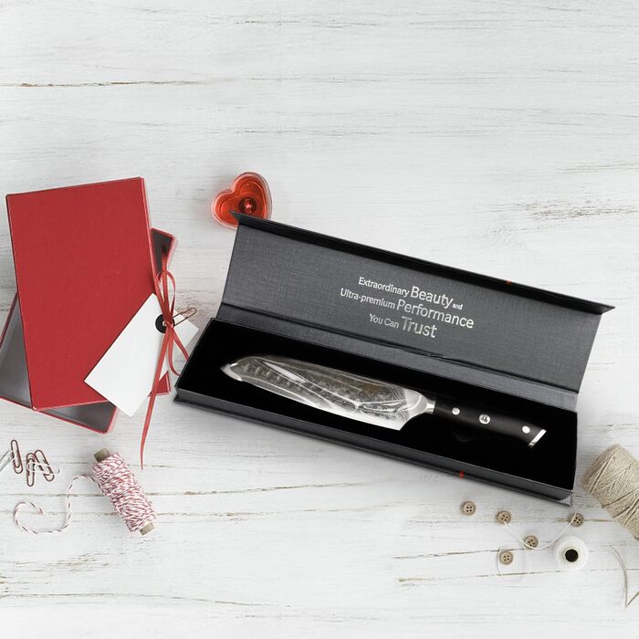 Ніж Сантоку SHAN ZU Damast PRO Series: 67 шарів дамаської сталі, ручка G10