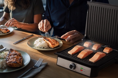 Електричний гриль-тостер розкладний Eldom GK200, 2000 Вт